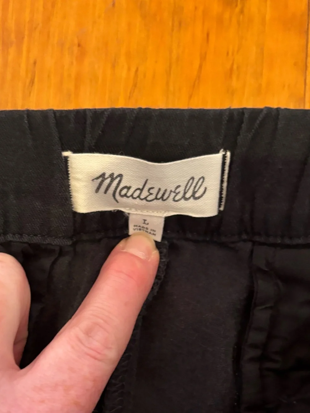Madewell Women’s Black Pull-On Shorts (Size: Large)